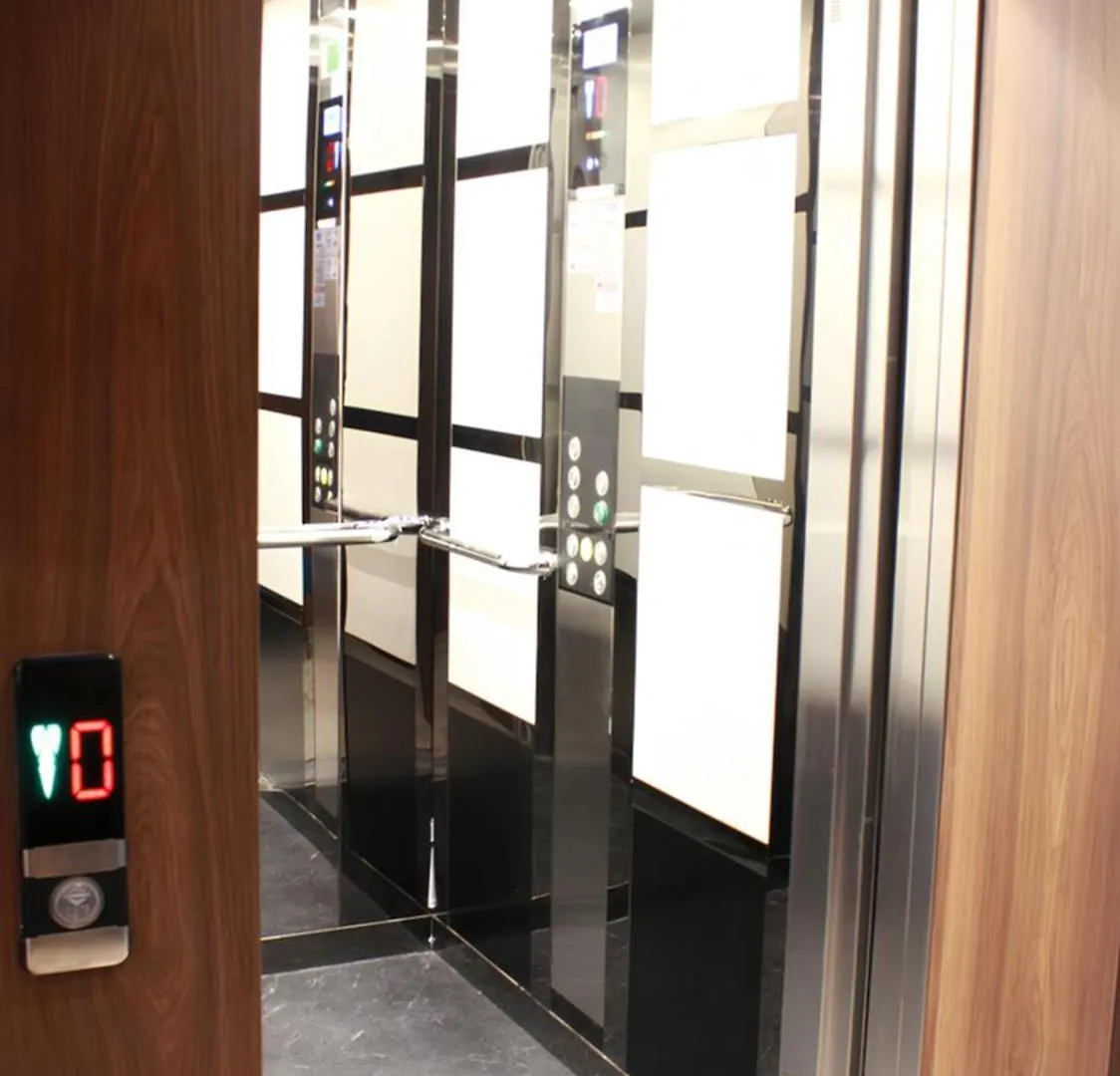 Roi Hotel Izmir 2*,